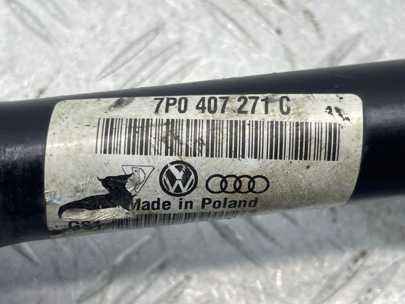 Піввісь 7P0407271C Volkswagen Touareg