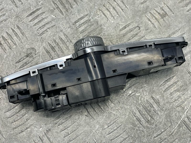 Панель керування підігрівом сидінь 31346789 Volvo XC90