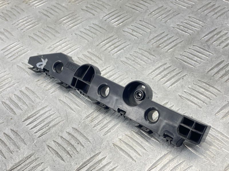 Кронштейн заднего бампера нижний 852204GA0A Infiniti Q50