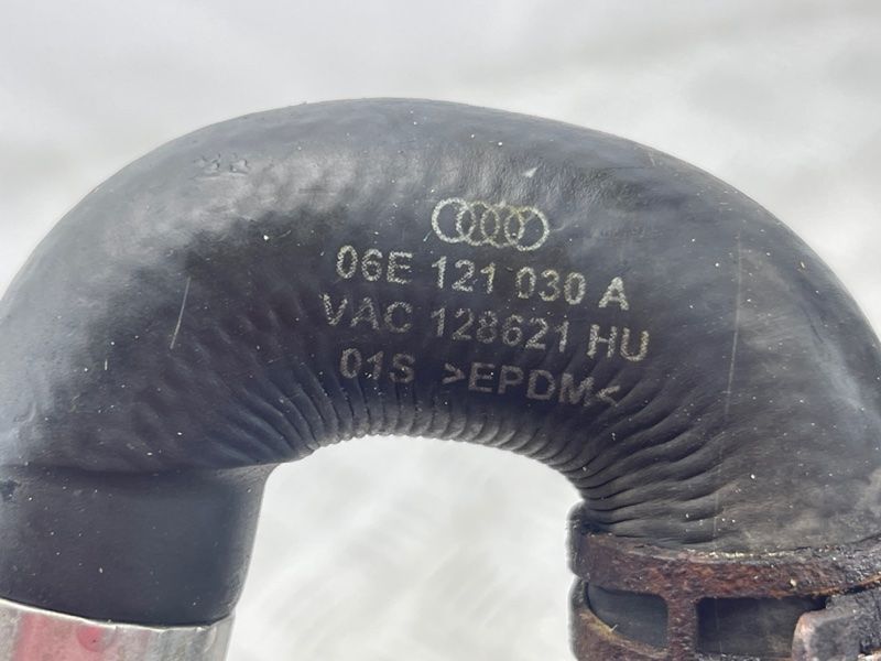 Шланг системы охлаждения 06E121030A Audi A6