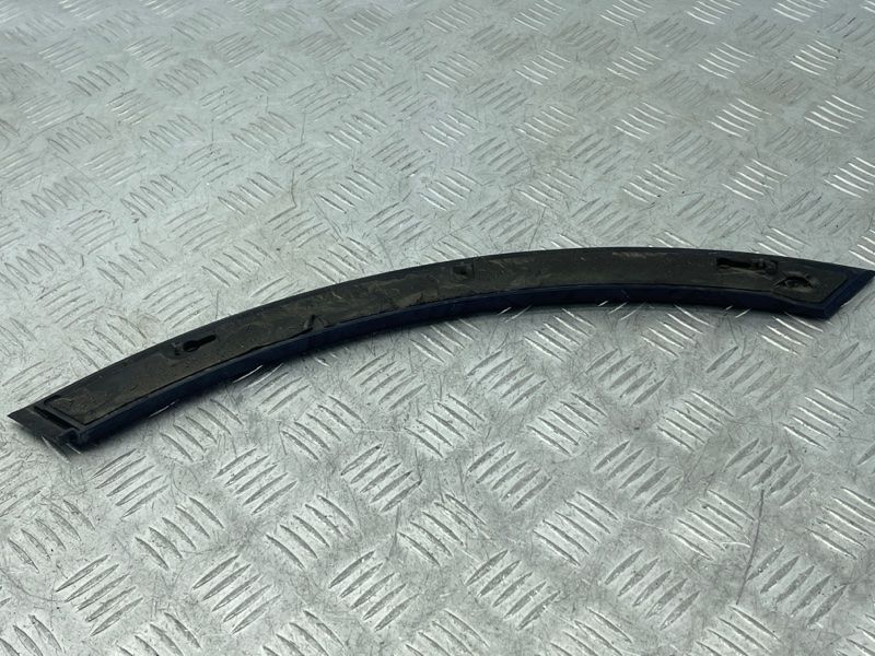Накладка двери 4M0854820A Audi Q7