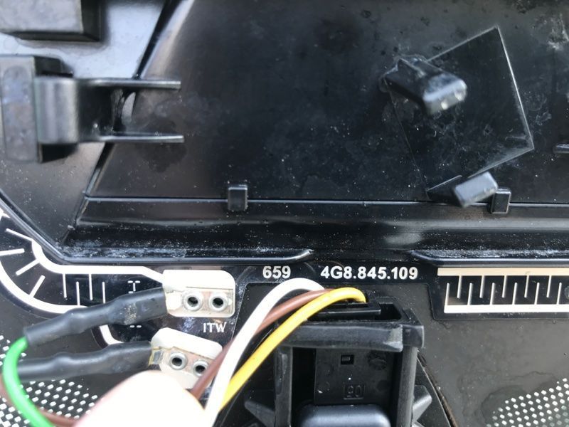 Лобове скло з датчиком 4G8845109 Audi A6