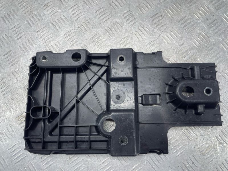 Піддон для акумулятора 31425523 Volvo XC90