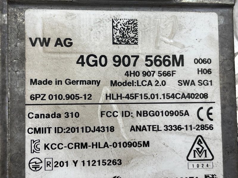 Датчик слепой зоны / Блок управления ассистента смены полосы движения 4G0907566M Audi A6