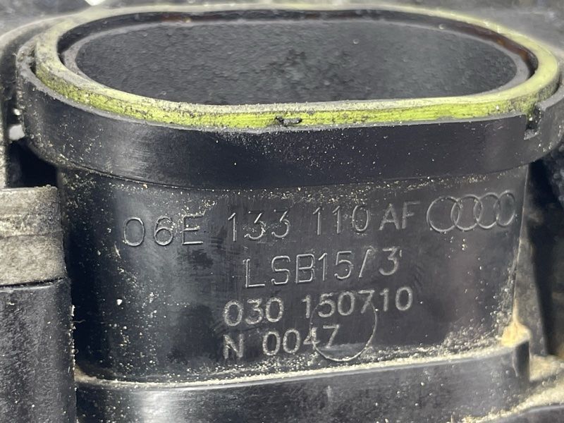 Колектор впускний 06e133110af Audi Q7