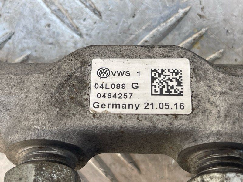 Паливна рампа Audi Q3