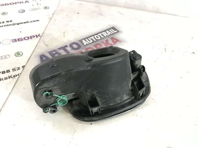 Корпус лючка крышки топливного бака в зборе Ford Edge