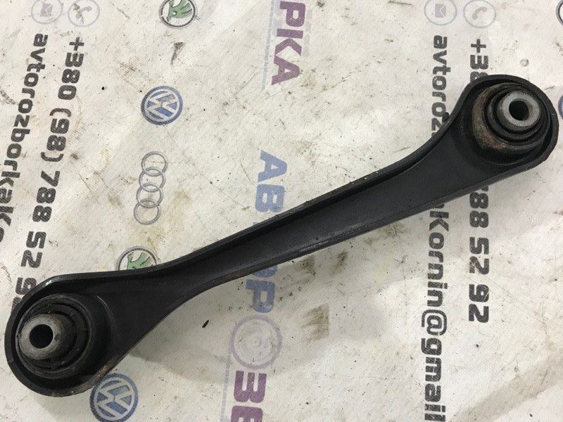 Важіль задньої підвіски поперечний нижній 1K0501530C Volkswagen CC