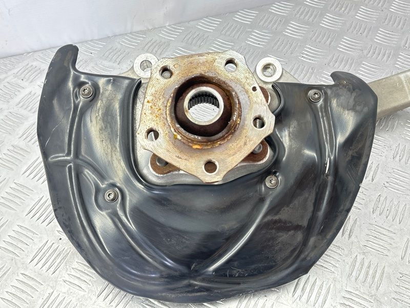 Поворотный кулак / Цапфа 4M0407242J Audi Q7