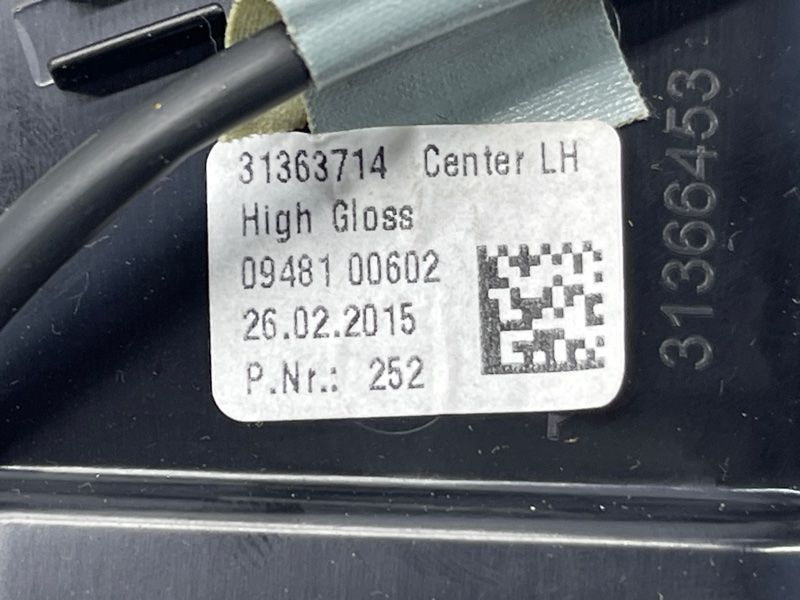 Дефлектор повітропроводу центральний 31363714 Volvo XC90