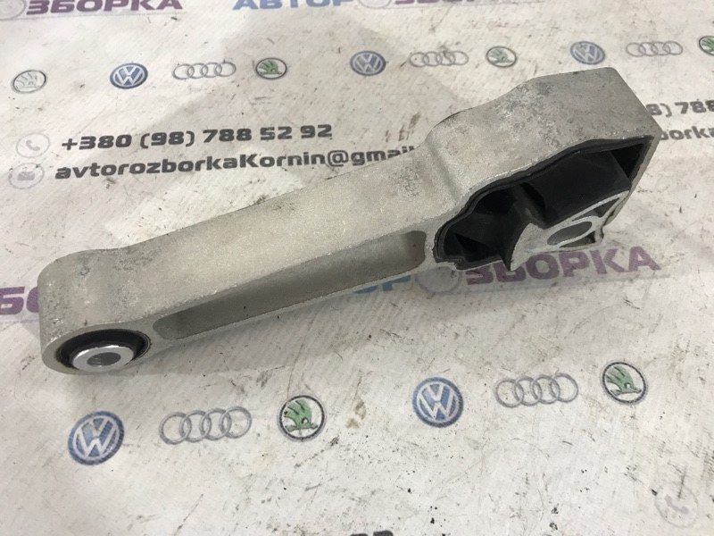 Опора двигателя 31430441 Volvo XC60