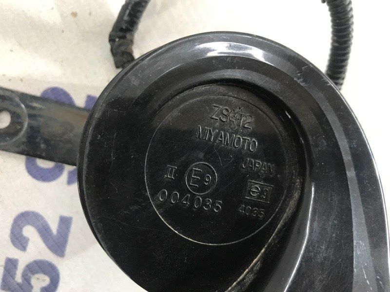 Звуковий сигнал низький 256204GA0B Infiniti Q50