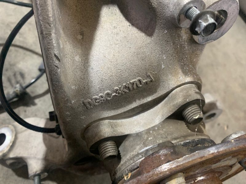 Поворотный кулак / Цапфа DG9C3K170A Ford Fusion