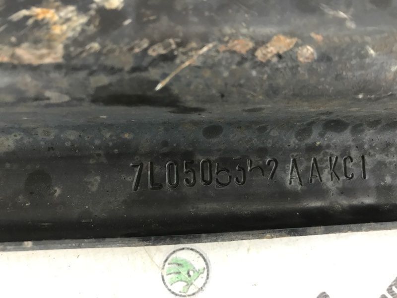Рычаг задней подвески поперечный нижний 7L0505312B Audi Q7