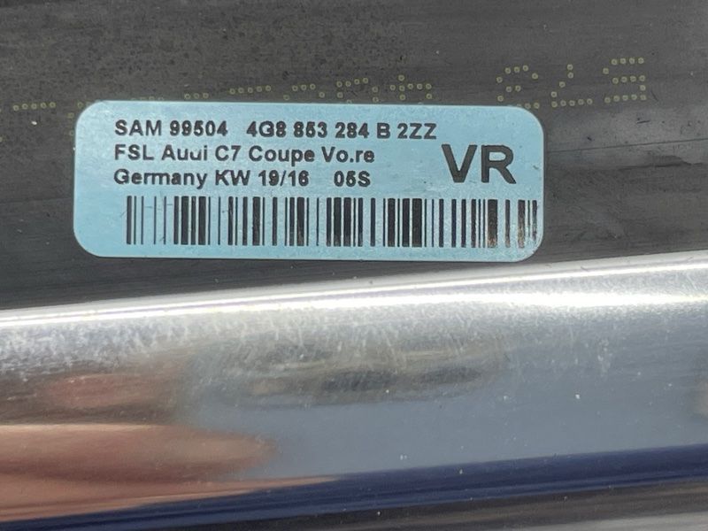 Молдинг / ущільнювач пазу скла (хром) 4G8853284B2ZZ Audi A7