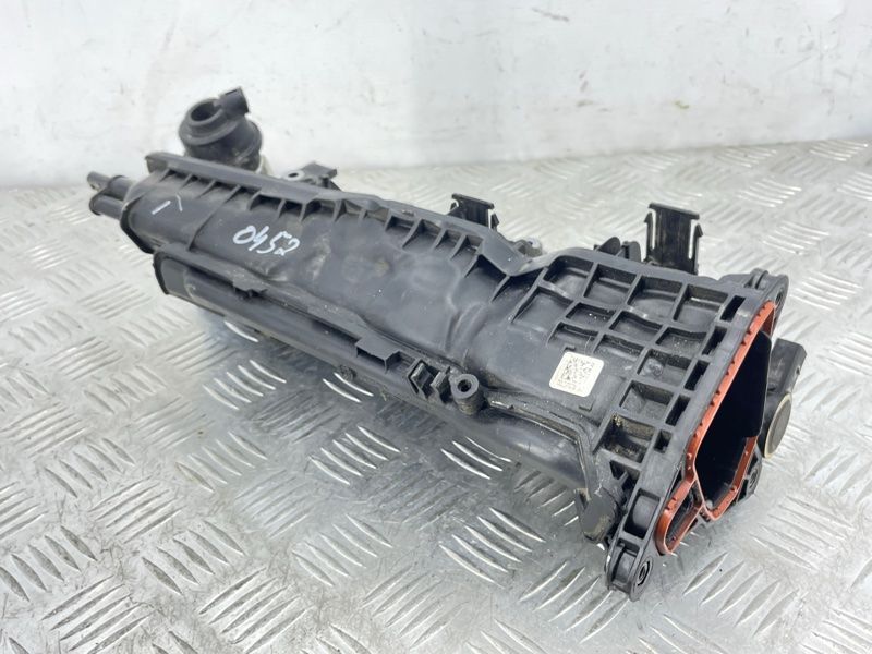Колектор впускний 079133109BF Audi S6