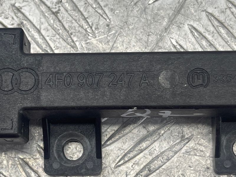 Антенна бесключевого доступа (KESSY) 4F0907247A Audi Q7 Audi Q7