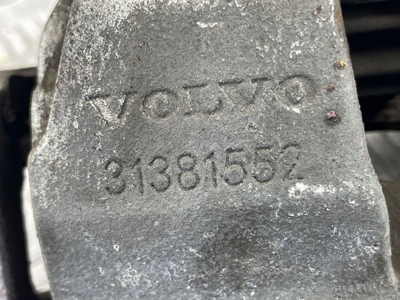 Супорт гальмівний Volvo XC60