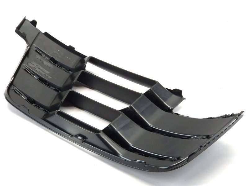 Решітка повітрозабірника бампера s-line 4M0807681DGXE Audi Q7
