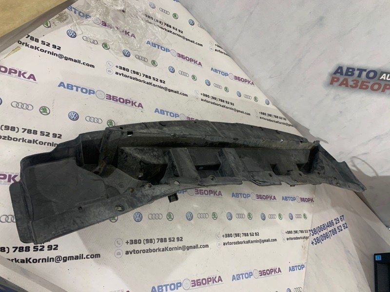 Направляющая / Крепление / Кронштейн бампера 62663EM30A Infiniti Q50