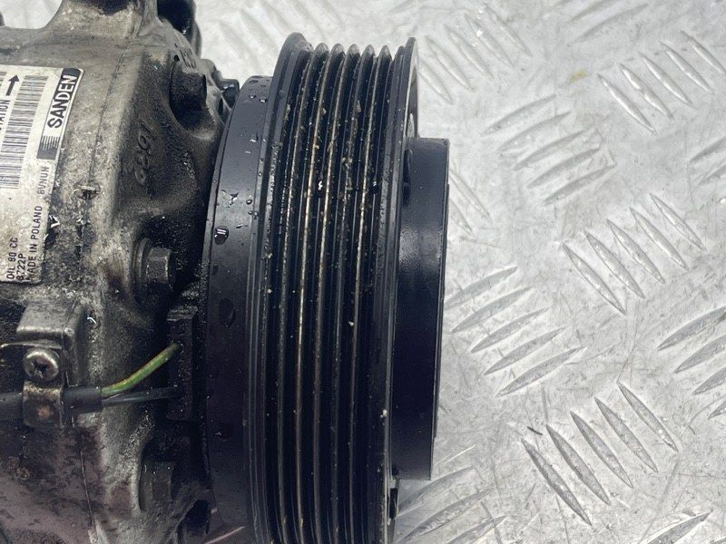 Компресор кондиціонера 31469968 Volvo XC60