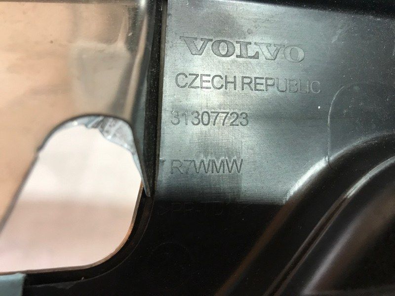 Накладка замка багажника 31307723 Volvo XC60