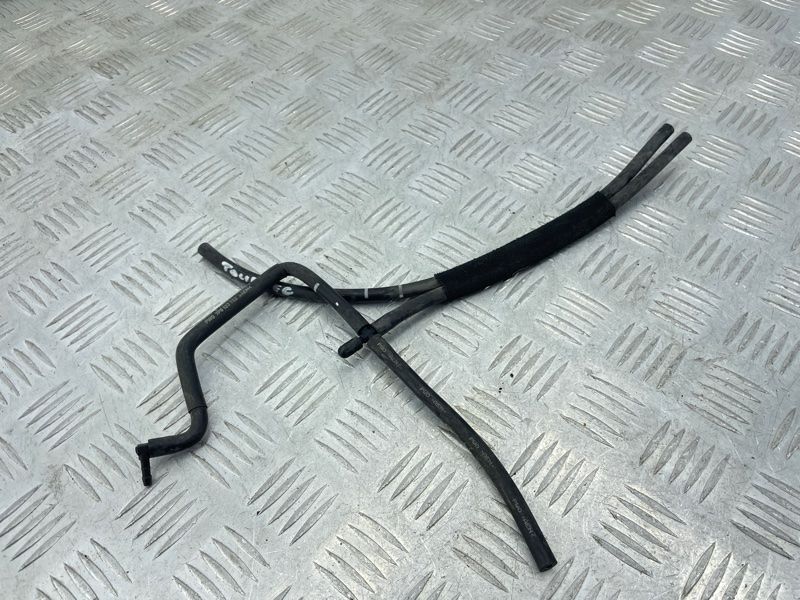 Вакуумний шланг 7P0133778A Volkswagen Touareg
