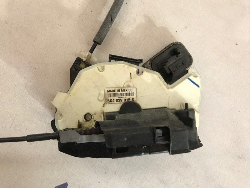 Ручка двери внешняя 5K4839015S Volkswagen Passat