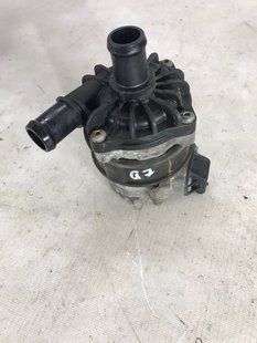 Насос системи охолодження 8K0965567 Audi Q7 Audi A6, Audi Q7