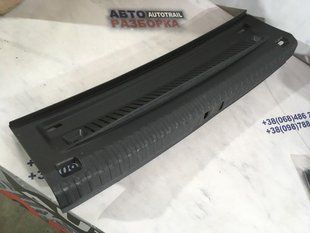 Накладка багажника 5N0863459 Volkswagen Tiguan