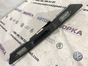 Накладка кришки багажника 4L0827574A Audi Q7