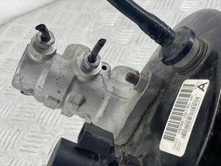 Главный тормозной цилиндр Ford Fusion