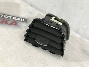 Дефлектор воздуховода DS73F018B09BJW Ford Fusion