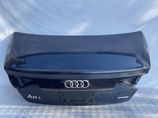 Крышка багажника Audi A8