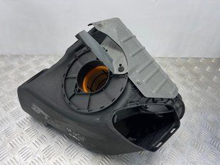 Корпус повітряного фільтра 4G0133838R Audi A6