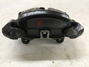 Суппорт тормозной 8K0615124G Audi S4