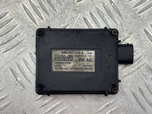 Блок керування системи відкривання воріт гаража 4G0907410A Audi A6