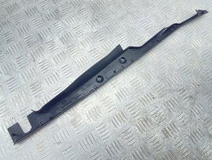 Накладка крила 8W0820582C Audi A4