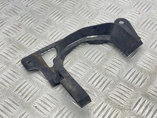 Кожух полуоси 4k0863188d Audi A6