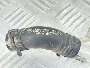 Шланг системи охолодження 8W0121475A Audi A4 Allroad
