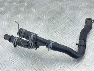 Шланг системи охолодження 4M0145920AC Audi Q7
