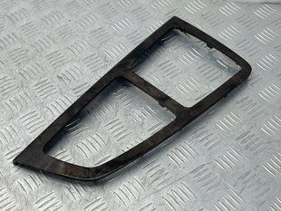 Декоративна накладка центральної консолі Audi Q7