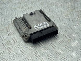 Блок керування двигуном 03H906023BC Volkswagen Touareg