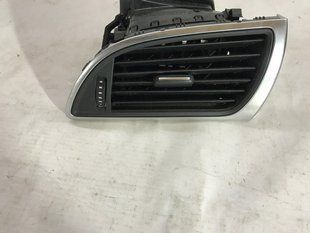 Дефлектор повітропроводу 4G1820902A6PS Audi A6