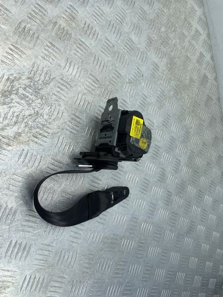 Ремінь безпеки 4M0857811A Audi Q7