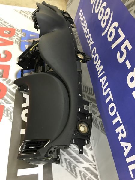 Торпедо з подушкою безпеки 682004GF5A Infiniti Q50