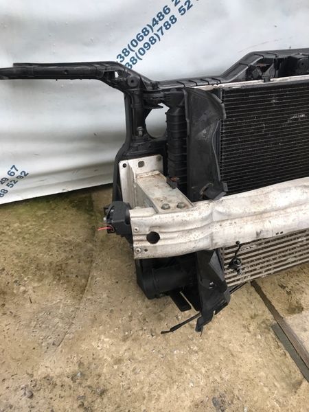 Телевізор комплектний 8K0805594L Audi A4