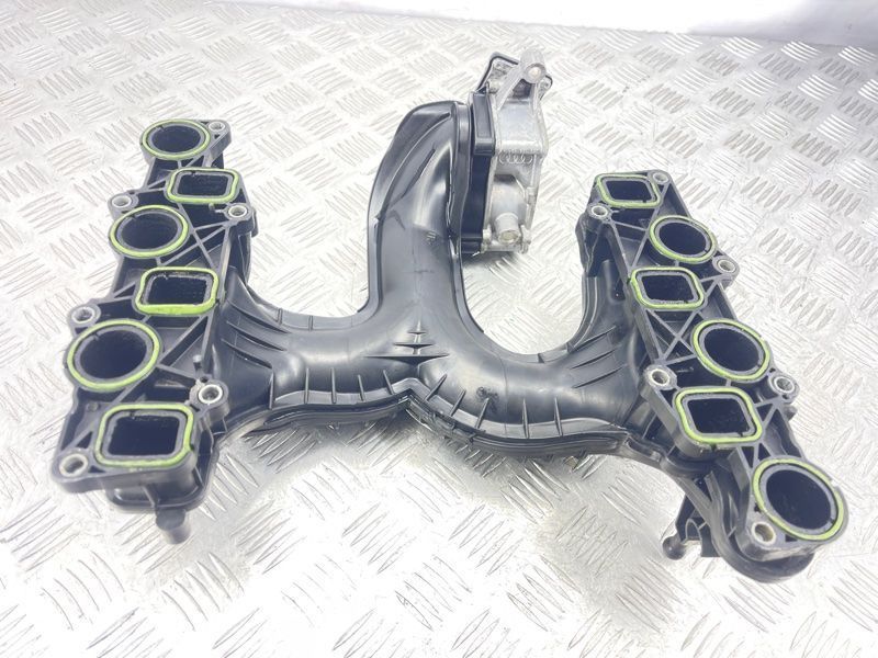 Колектор впускний 059129711CF Volkswagen Touareg