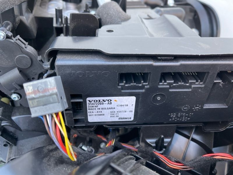 Корпус пічки в зборі 32226095 Volvo XC60