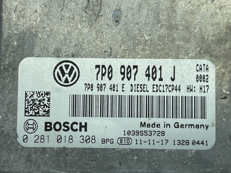 Блок керування двигуном 7P0907401J Volkswagen Touareg